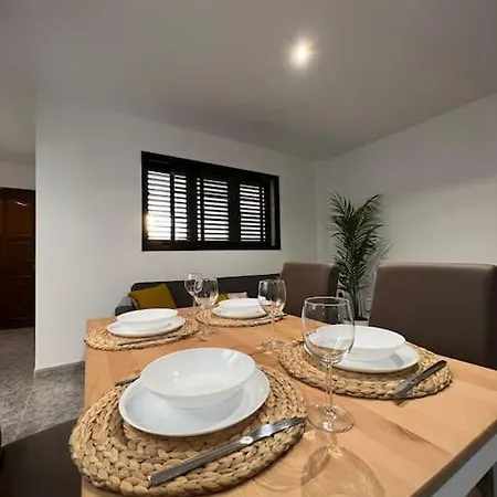 Cosy Apartment Near The Beach Arinaga Exterior photo